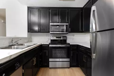 20415 Via Paviso, Cupertino, CA 95014