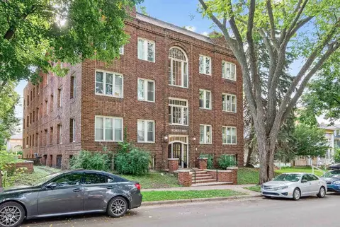 2103 Harriet Ave #301, Minneapolis, MN 55405