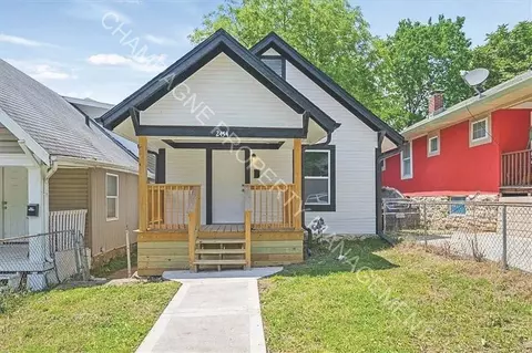 2454 Cypress Ave, Kansas City, MO 64127