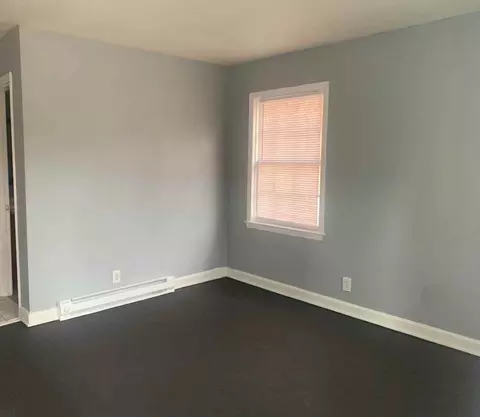 1921 Newland Rd, Charlotte, NC 28216