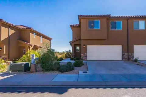 3925 Bella Vista Dr, Santa Clara, UT 84765