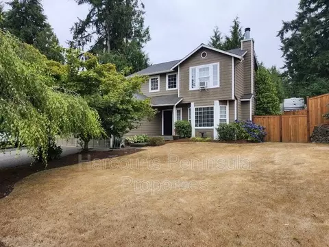 8491 Covina Loop NE, Bremerton, WA 98311