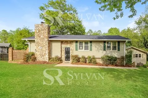 403 Forest Hills Dr, Williamston, SC 29697