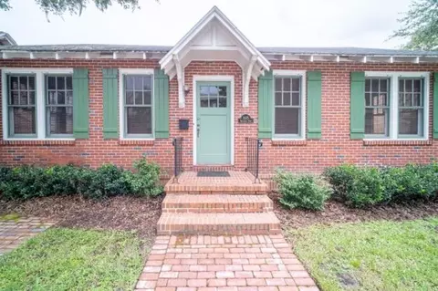 1025 SW 5th Ave, Gainesville, FL 32601