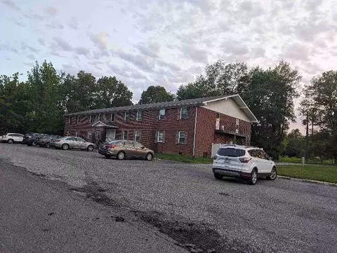 103 Molloy Ct, Paducah, KY 42003