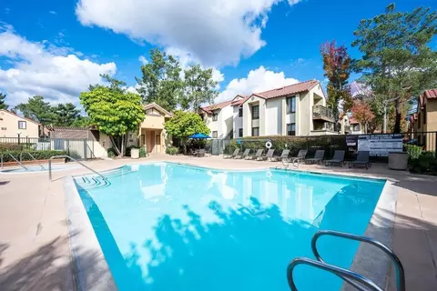 2 Via Amistosa, Rancho Santa Margarita, CA 92688