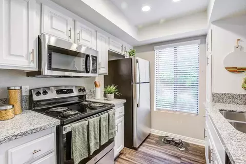 2 Via Amistosa, Rancho Santa Margarita, CA 92688