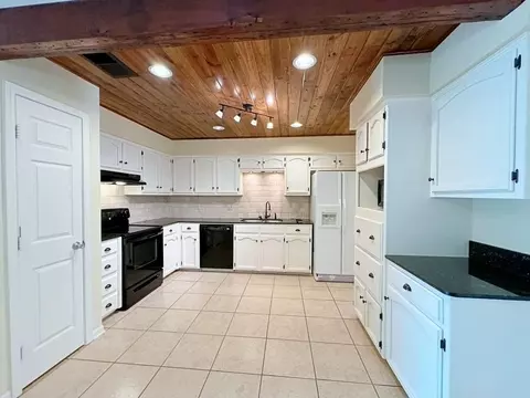 9925 Jefferson Hwy, Inniswold, LA 70809