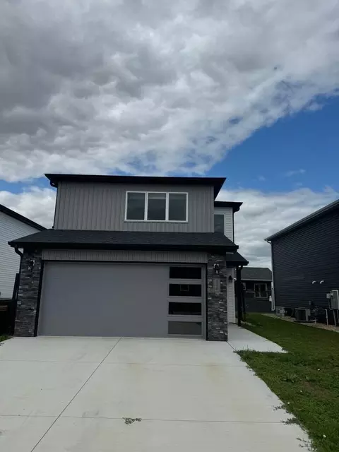110 Marshall Loop, Lincoln, ND 58504
