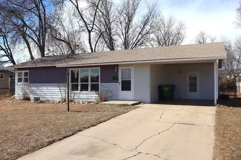821 Skyline Dr, Fort Collins, CO 80521