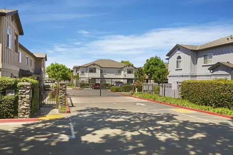 8905 Davis Rd #H54, Stockton, CA 95209