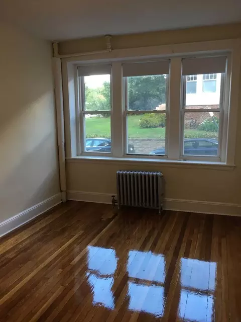 1804 Commonwealth Ave, Boston, MA 02135