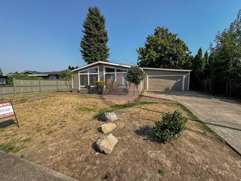1474 June Way, Woodburn, OR 97071