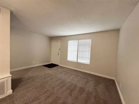 5415 Scott St, Houston, TX 77021 photo 2