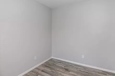 3801 Gannon Ln, Dallas, TX 75237 photo 16