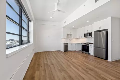 3232 Henry Ave, Philadelphia, PA 19129