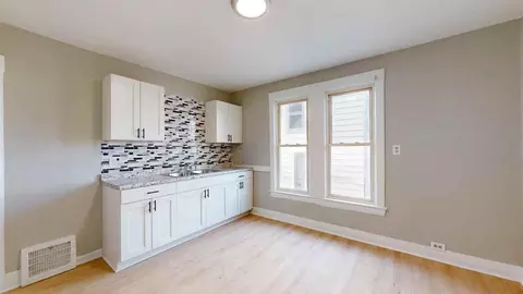 3609 W 47th St, Cleveland, OH 44102 photo 5