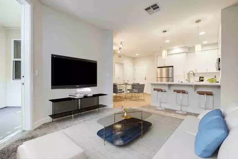 1201 S Main St, Milpitas, CA 95035 photo 4