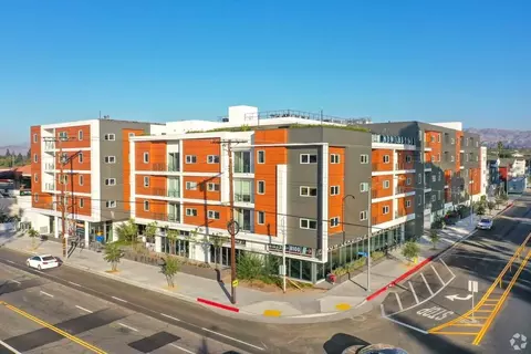 9131 Darby Ave, Los Angeles, CA 91325