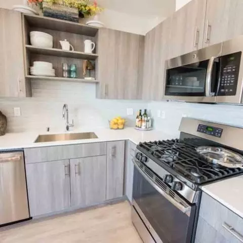 1331 W 7th St, Los Angeles, CA 90017