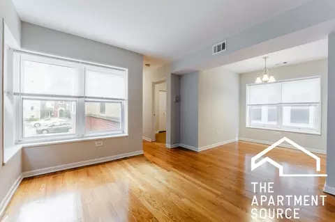 6535 N Mozart St #1F, Chicago, IL 60645