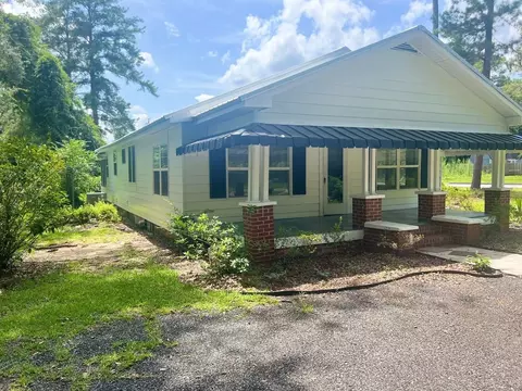 201 Fraser St, Hinesville, GA 31313