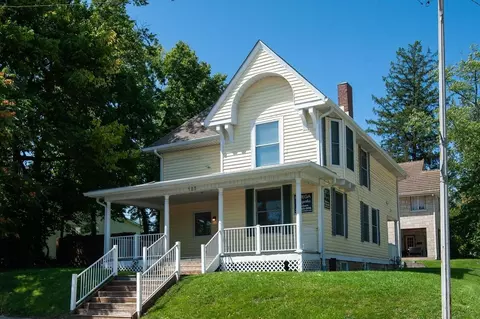 125 E 10th St, Bloomington, IN 47408
