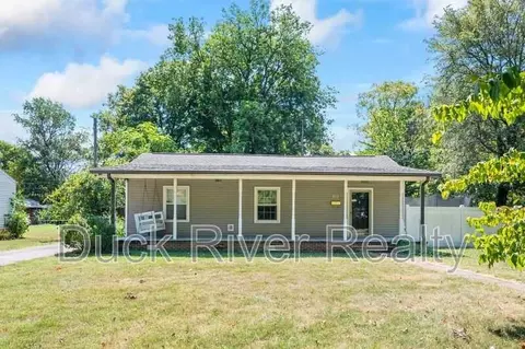819 W 9th St, Columbia, TN 38401