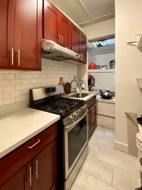 666 Jackson St, San Francisco, CA 94133