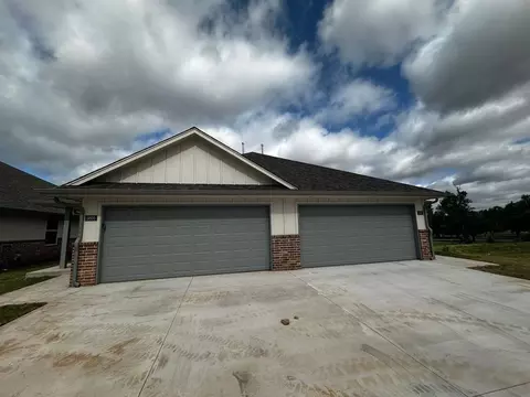 3715 Franks Way, Bethany, OK 73008