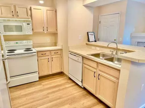 4545 Wheaton Dr #E180, Fort Collins, CO 80525