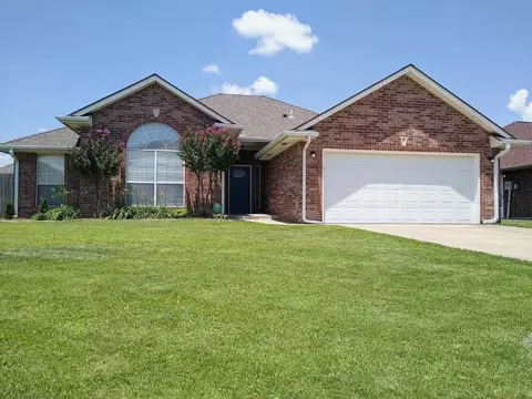 4821 SE 41st St, Del City, OK 73115