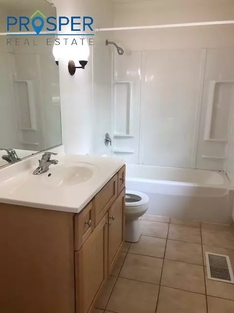 522 Niagara St, Eau Claire, WI 54703