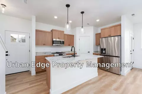 5047 E Hagadorn Ln, Nampa, ID 83687