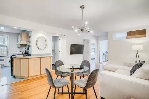 140 7th Ave #4D, New York, NY 10011