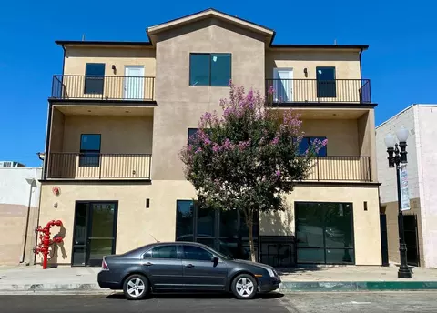 511 N Azusa Ave, Azusa, CA 91702
