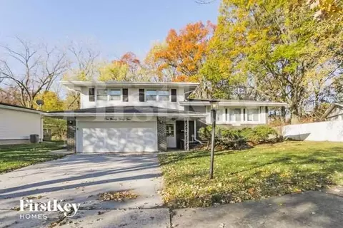 19042 Wildwood Ave, Lansing, IL 60438