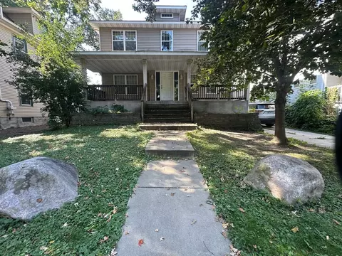 3120 4th St SE, Minneapolis, MN 55414