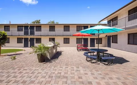 2216 Eugie Ter #203, Phoenix, AZ 85022