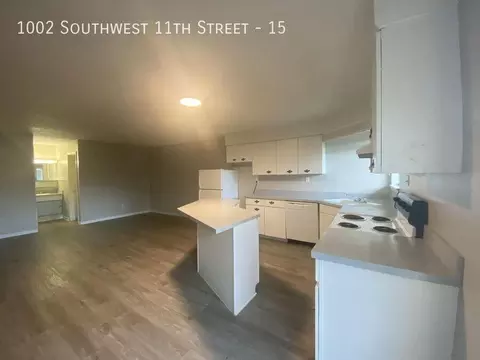 1002 SW 11th Ave #15, Amarillo, TX 79101