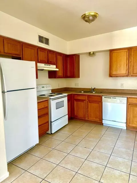 Undisclosed, Tucson, AZ 85719