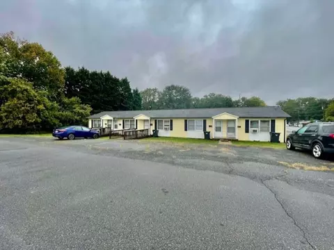 203 Webb St, Dallas, NC 28034