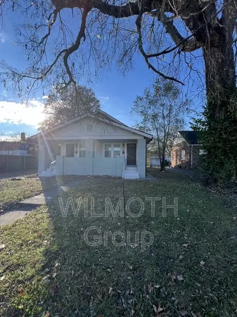 3820 Winthrop Ave, Indianapolis, IN 46205