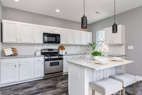 1609 Spruce St, Baltimore, MD 21226