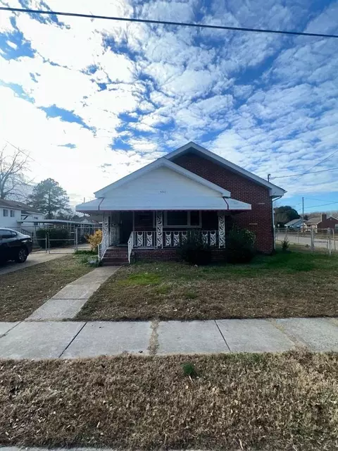 3441 Downes St, Portsmouth, VA 23704