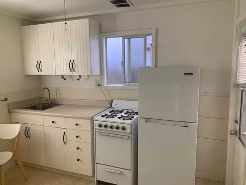 310 E Balboa Blvd, Newport Beach, CA 92661