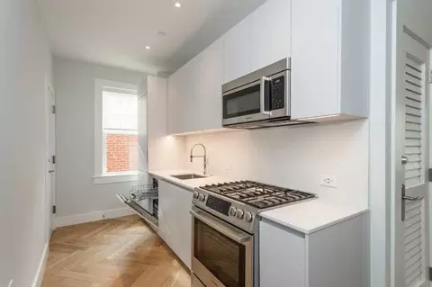 16 Forest St #44, Cambridge, MA 02140