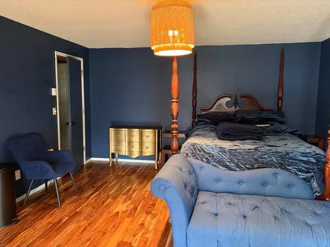 206 S Doris Dr, Newberg, OR 97132
