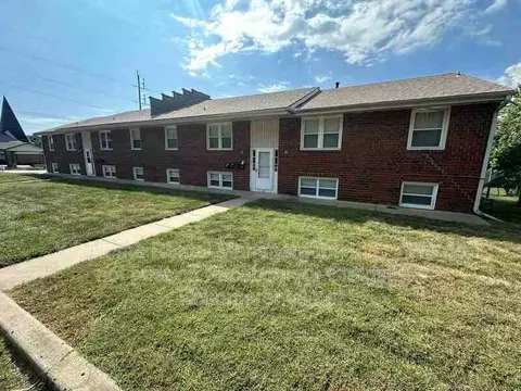 13428 Spring St #7, Grandview, MO 64030