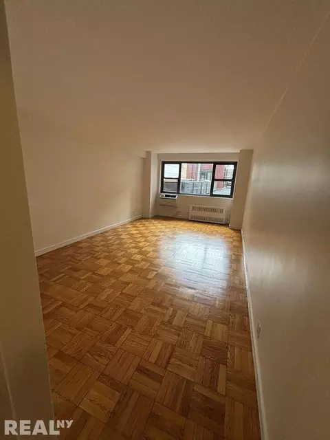 Undisclosed, New York, NY 10003